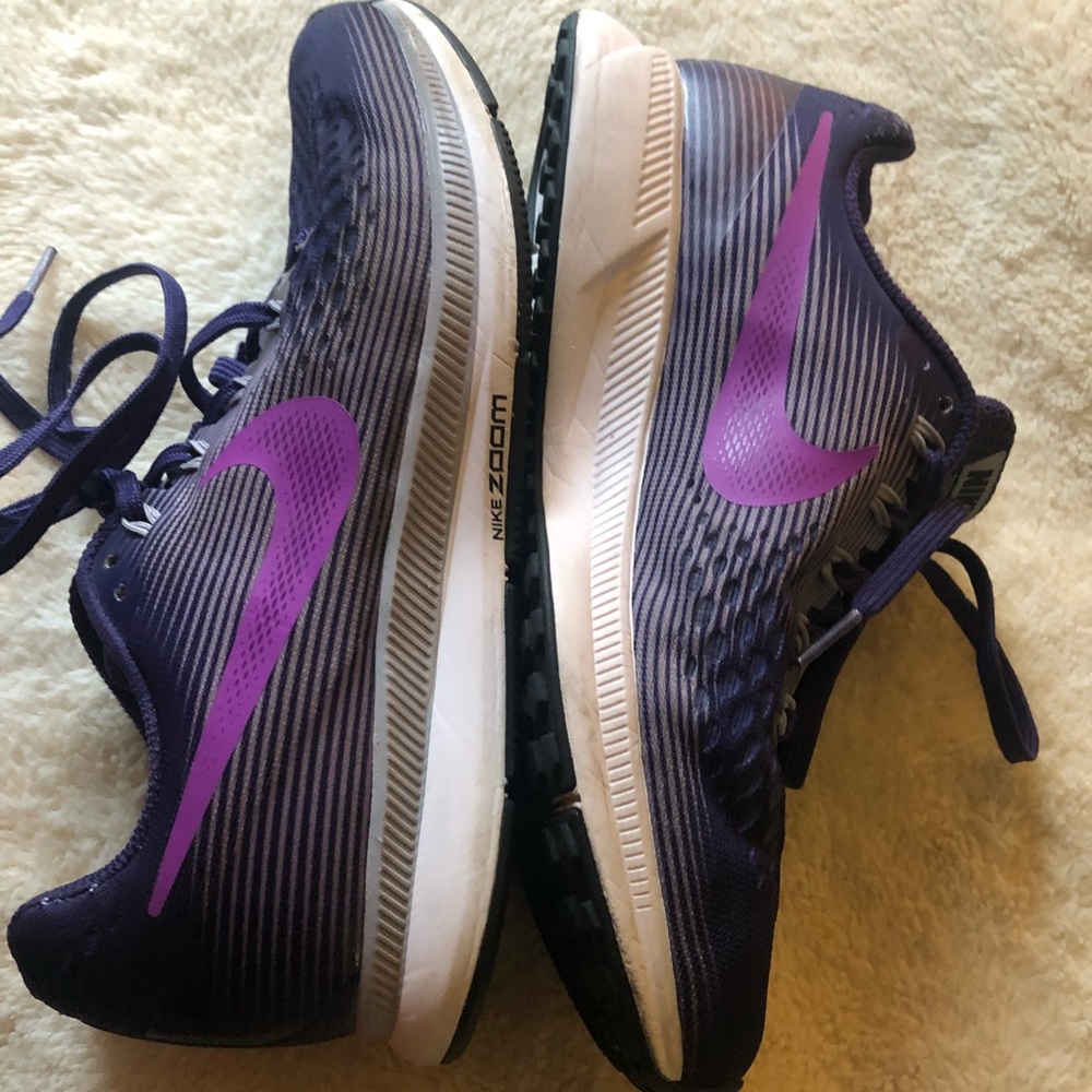 Nike shoes  purple, black & grey. Awesome! 8.5 - Picture 3 of 8